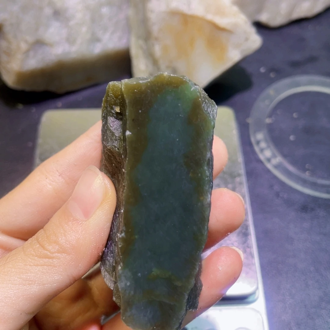 未镶嵌和田玉珠宝半成品