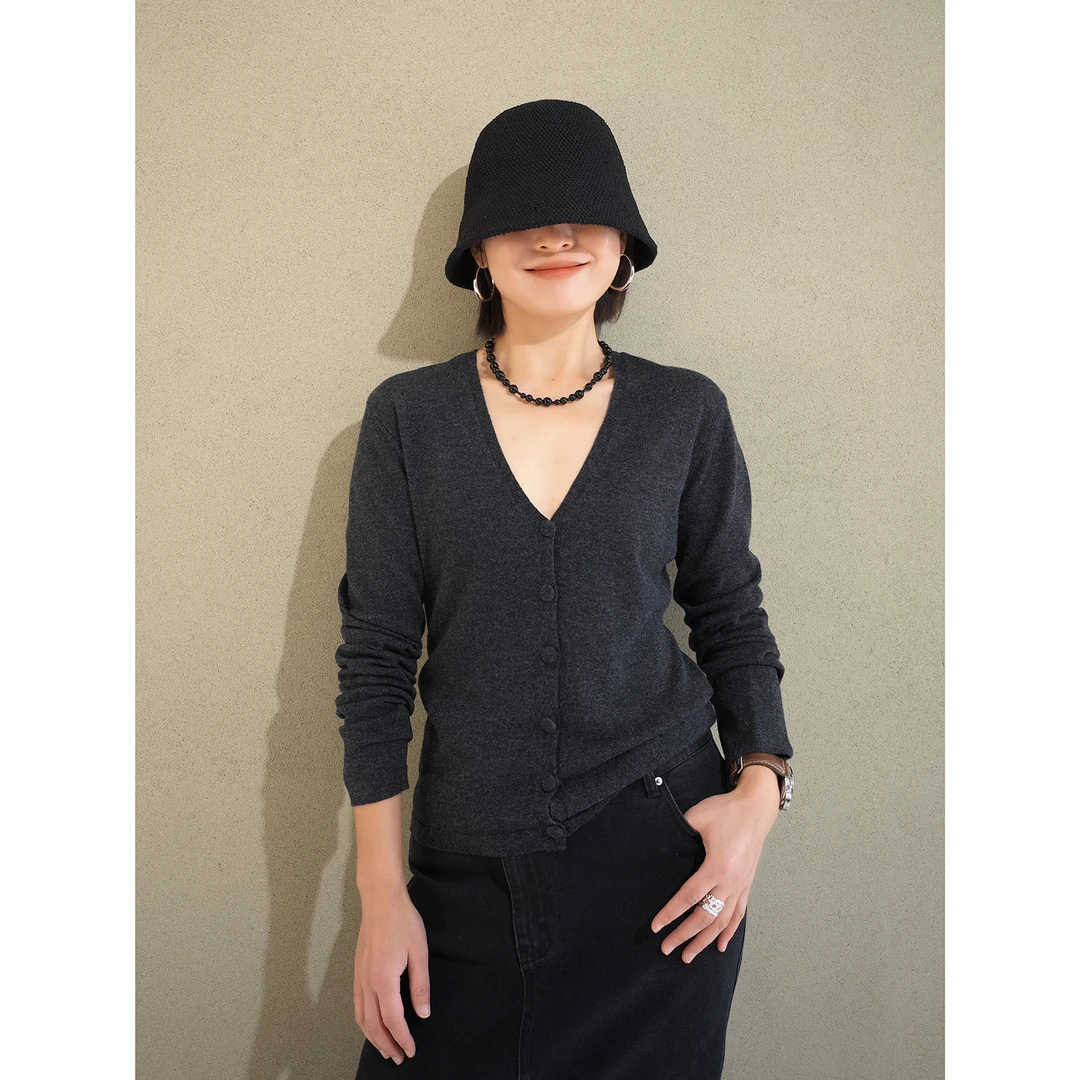 UPINLOOK沙漏收腰 小包扣深灰色女式深V领针织开衫外套AE301