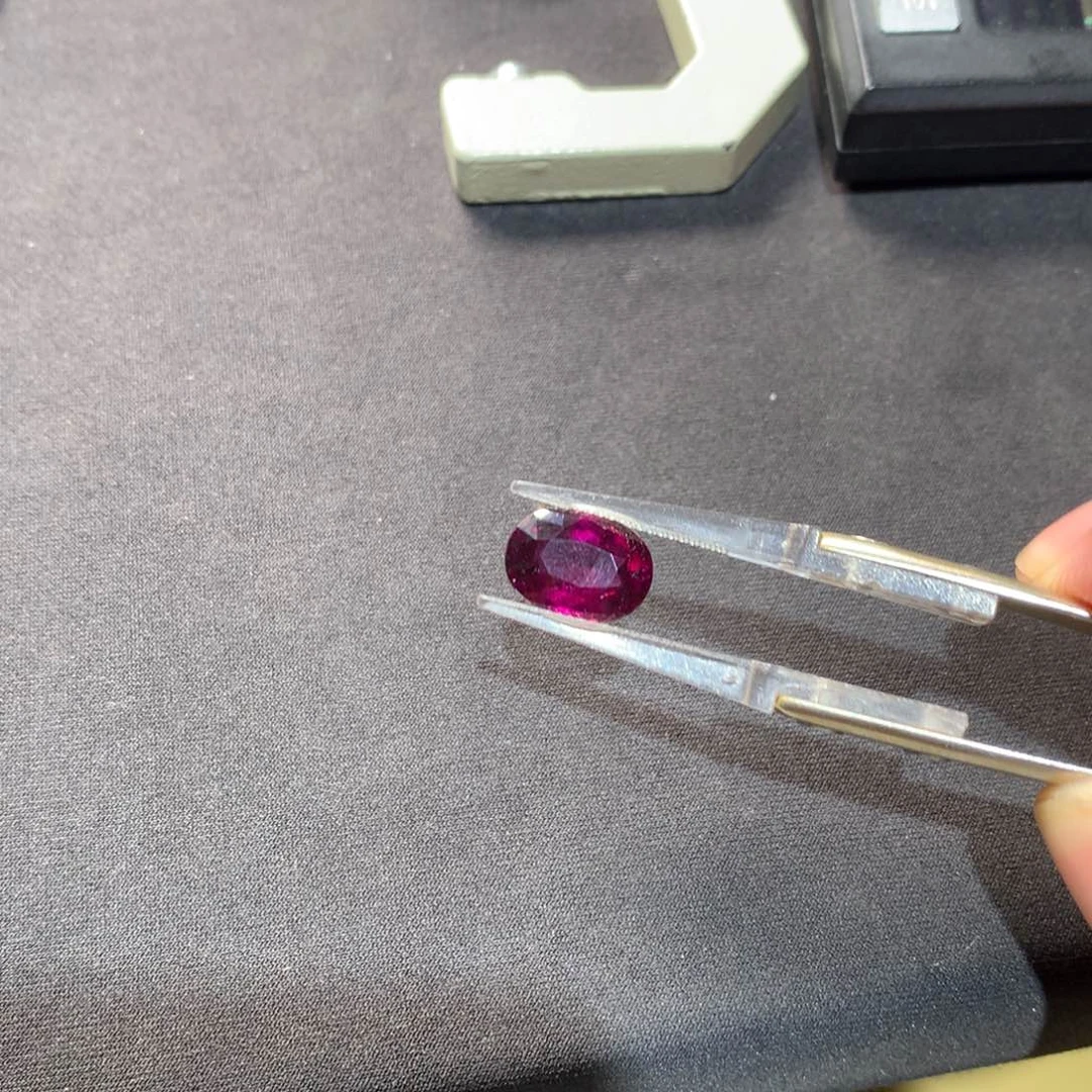 石榴石裸石未镶嵌5c t