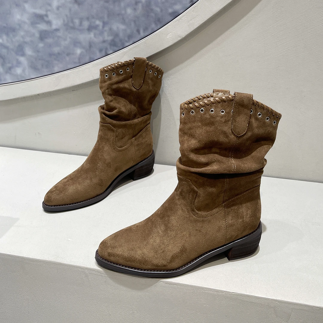 靴子中筒靴女2025新款修饰腿型显瘦骑士靴绒面粗跟尖头西部牛仔靴