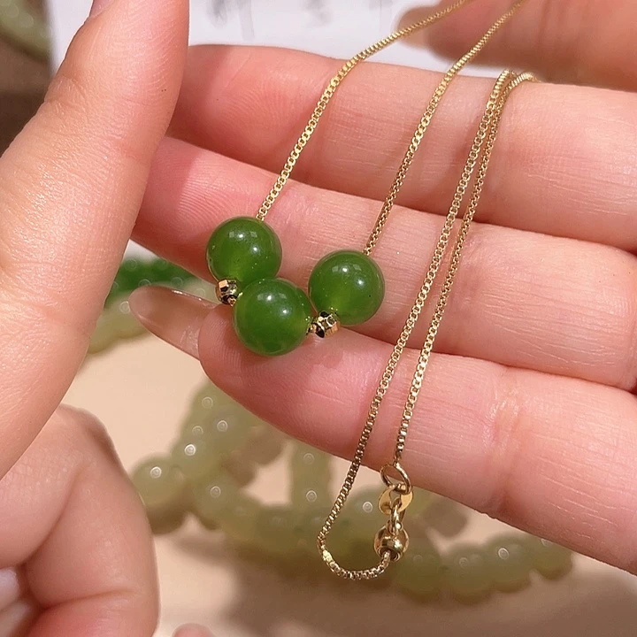 颈饰未镶嵌和田玉