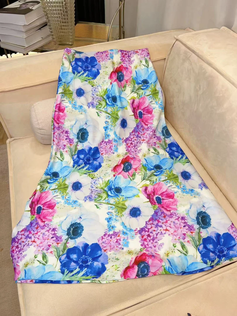 【蓝锦绣球】印花设计感半身裙松紧A字版斜裁显瘦