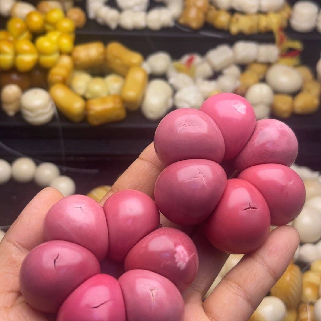 菩提根/象牙果吊坠大瑕