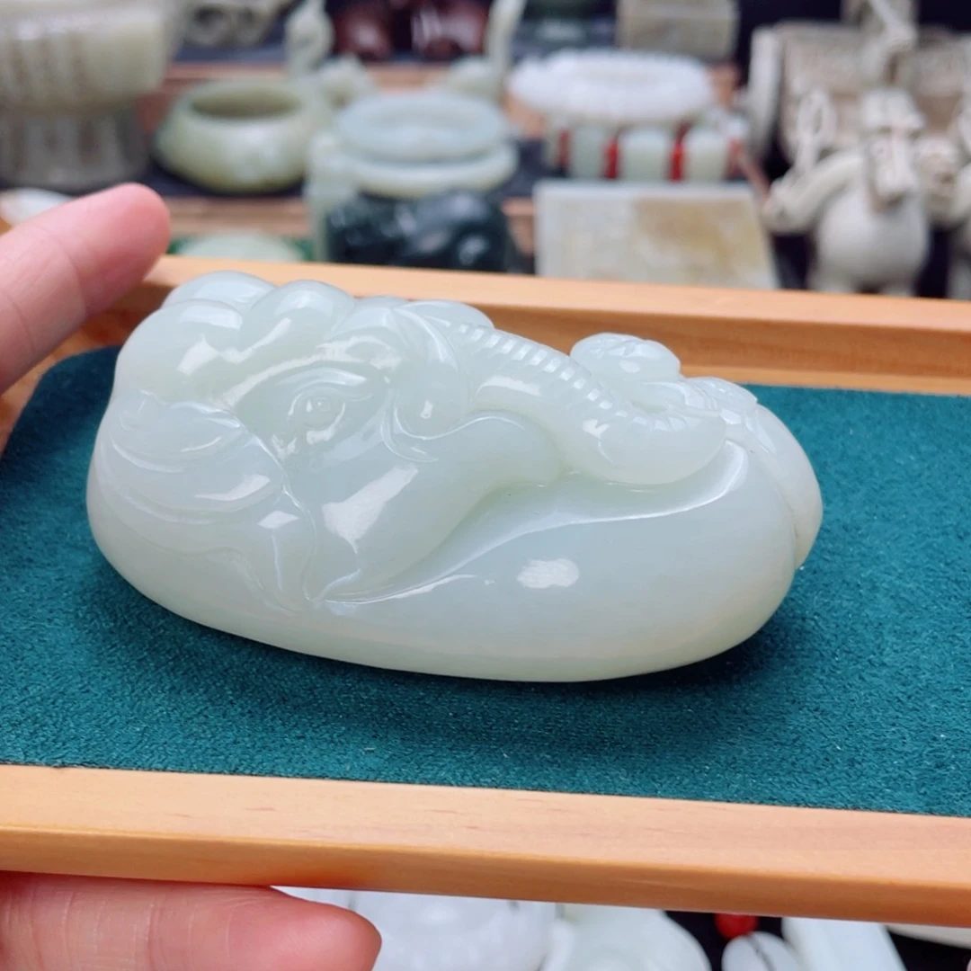 美***好瓷片新号开播磁盘一个手把