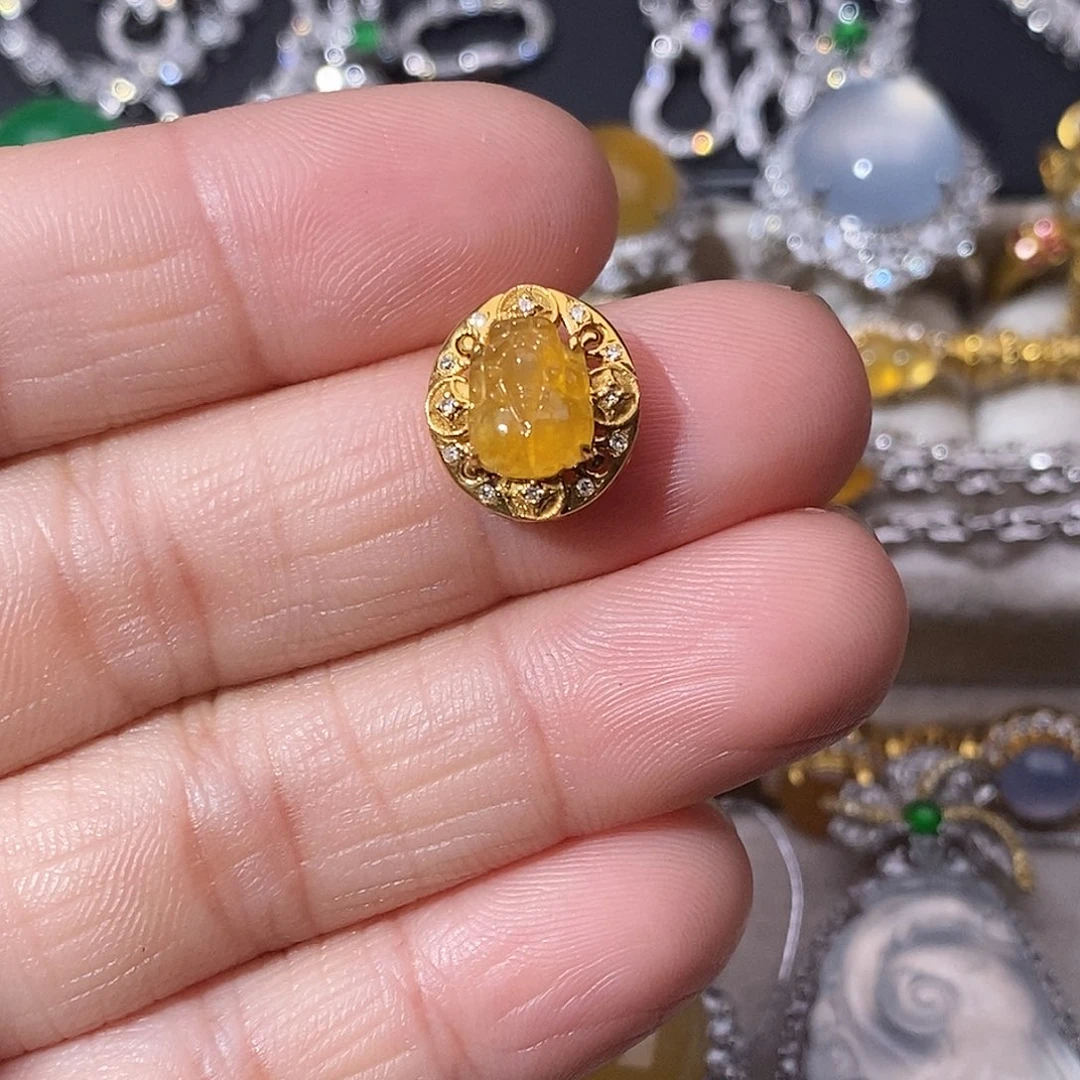 翡翠18K金镶嵌吊坠(不含链)