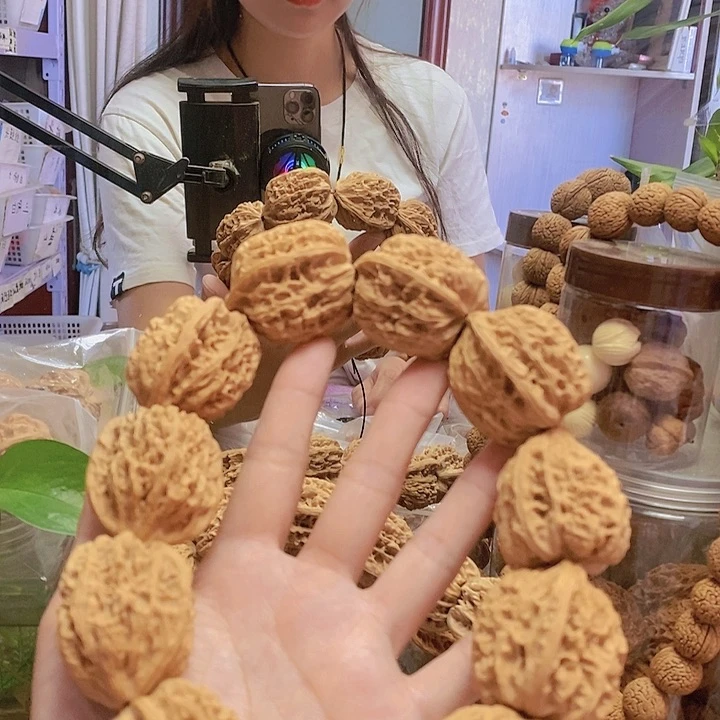 【闪购商品】文玩核桃把件38鸡心手持