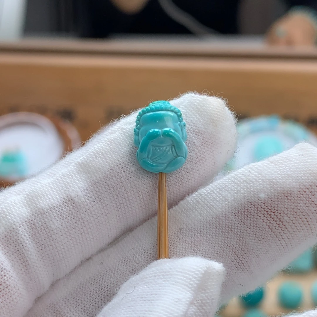 绿松石未镶嵌绿松石三步佛配饰