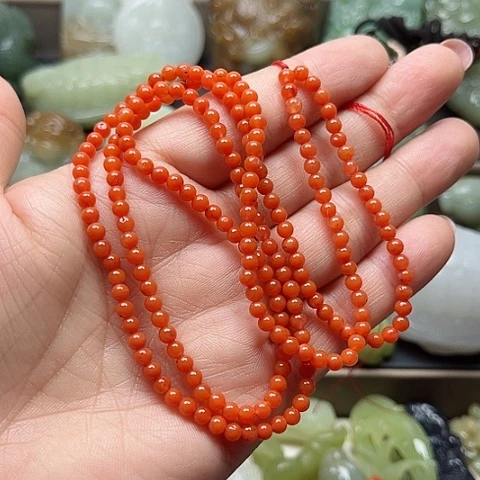 和田玉未镶嵌颈饰?*