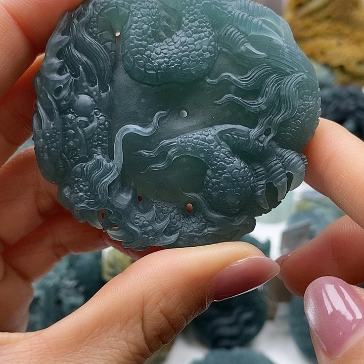定制翡翠未镶嵌翡翠
