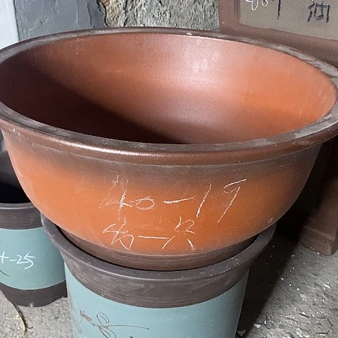 紫砂东莞李新紫砂花盆，