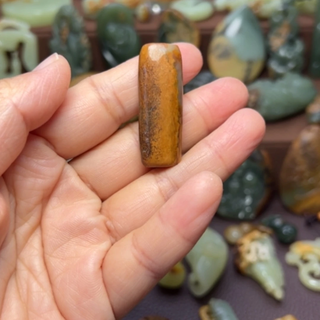 【闪购商品】岫岩河磨玉（透闪石质玉）未镶嵌颈饰