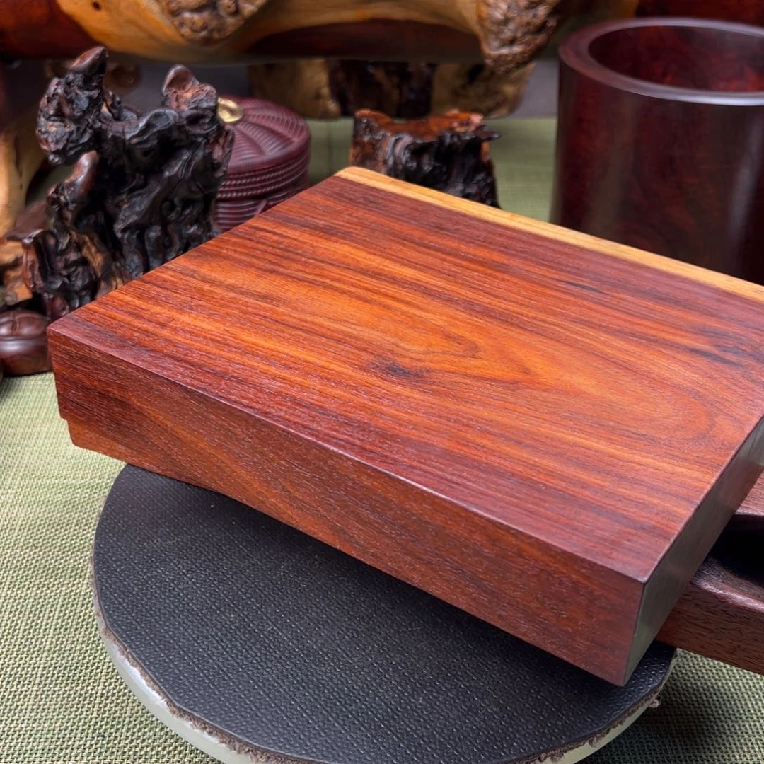 大果紫檀（缅甸花梨）C****E