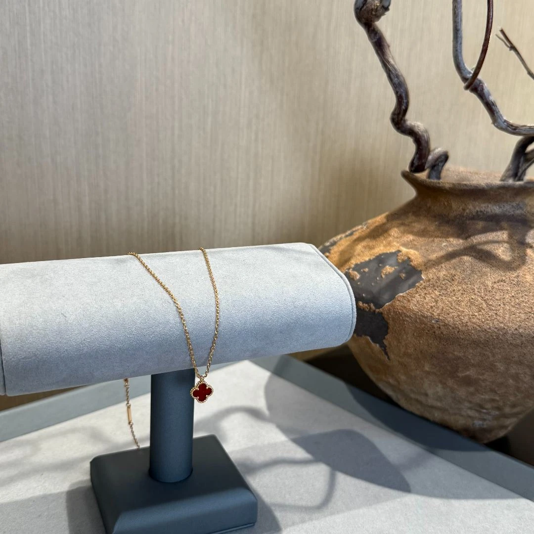 铜合金项链 时尚轻奢高级百搭【红色迷你单花项链】 D027