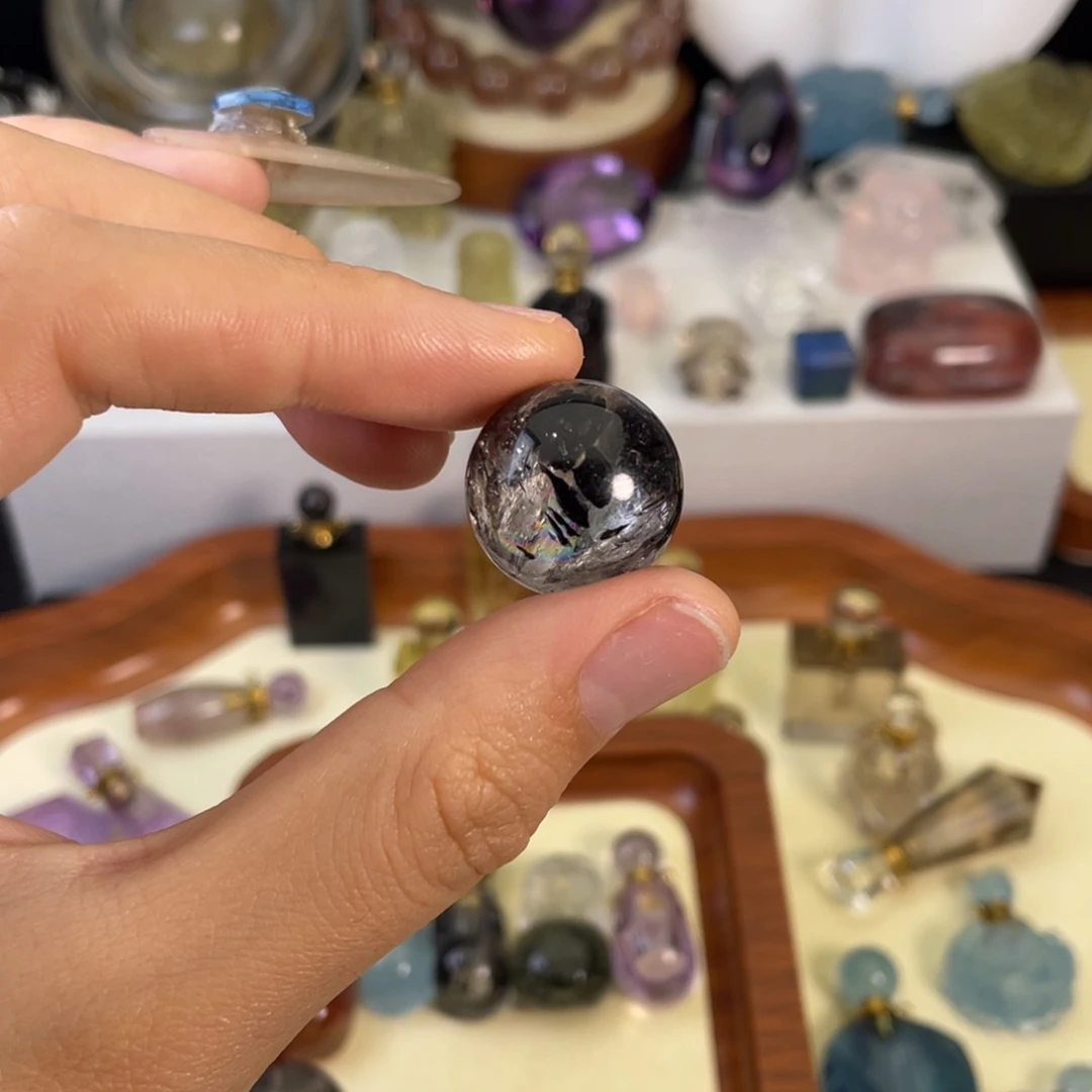 芈***仙未镶嵌颈饰水晶天然水晶吊坠620