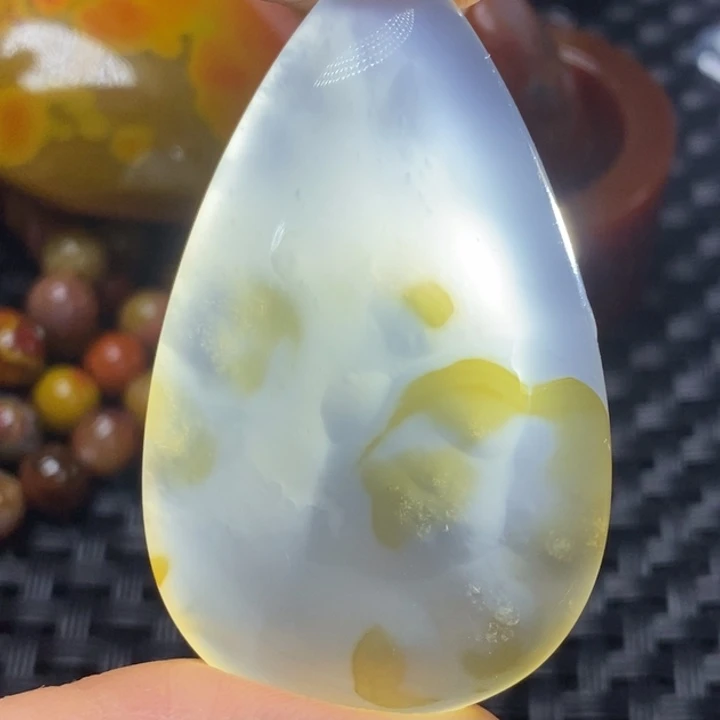 玛瑙/玉髓颈饰未镶嵌赤****1