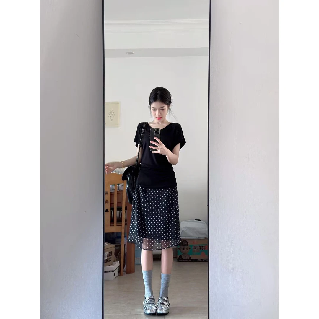 休闲韩系少女减龄套装女夏季正肩显瘦短袖T恤波点半身裙两件套