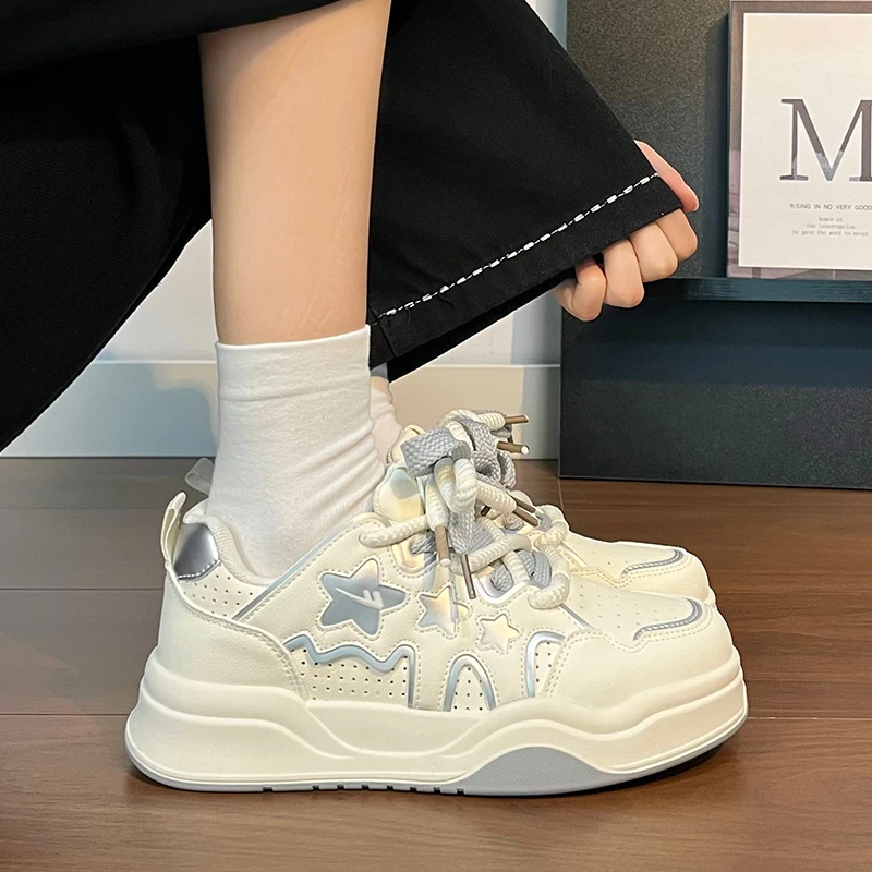 回力女鞋2025新款休闲板鞋厚底星星鞋小众潮流学生百搭ins小白鞋