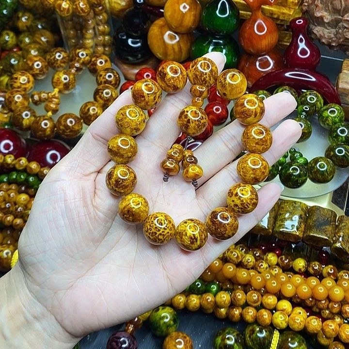 松木琥珀木文玩手串