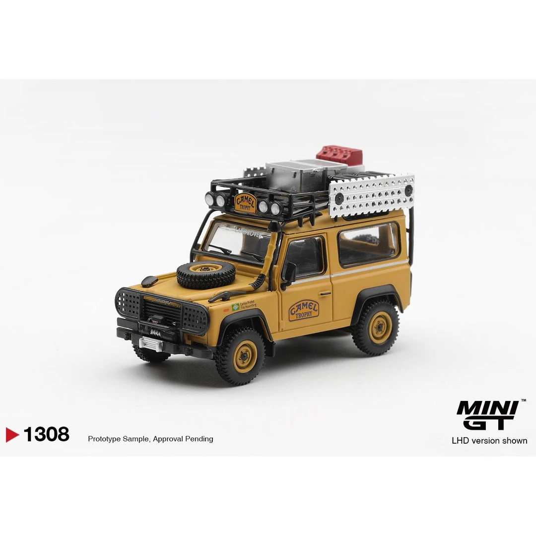 【预售】MINIGT 1:64 1308 路虎卫士90 骆驼杯 巴西队 合金车模型