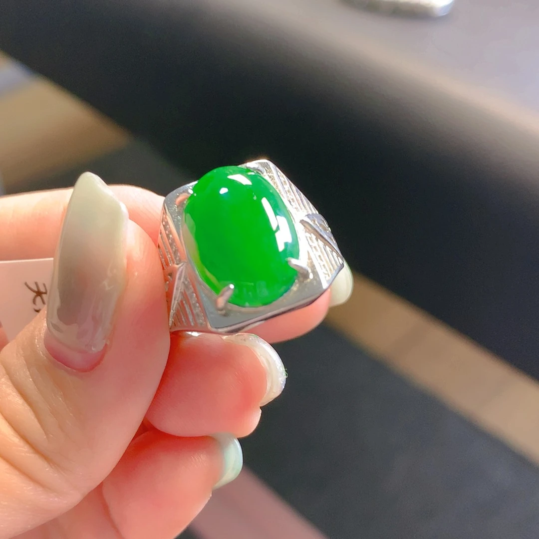 翡翠颈饰银S925镶嵌翡翠