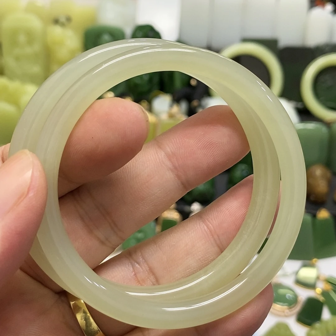 【闪购商品】手链未镶嵌和田玉