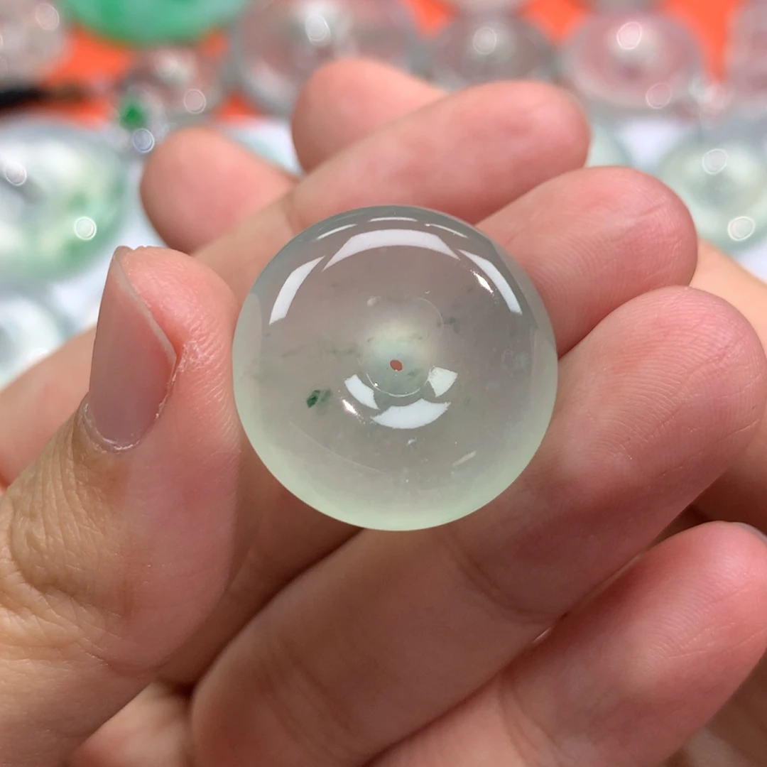 翡翠未镶嵌颈饰31