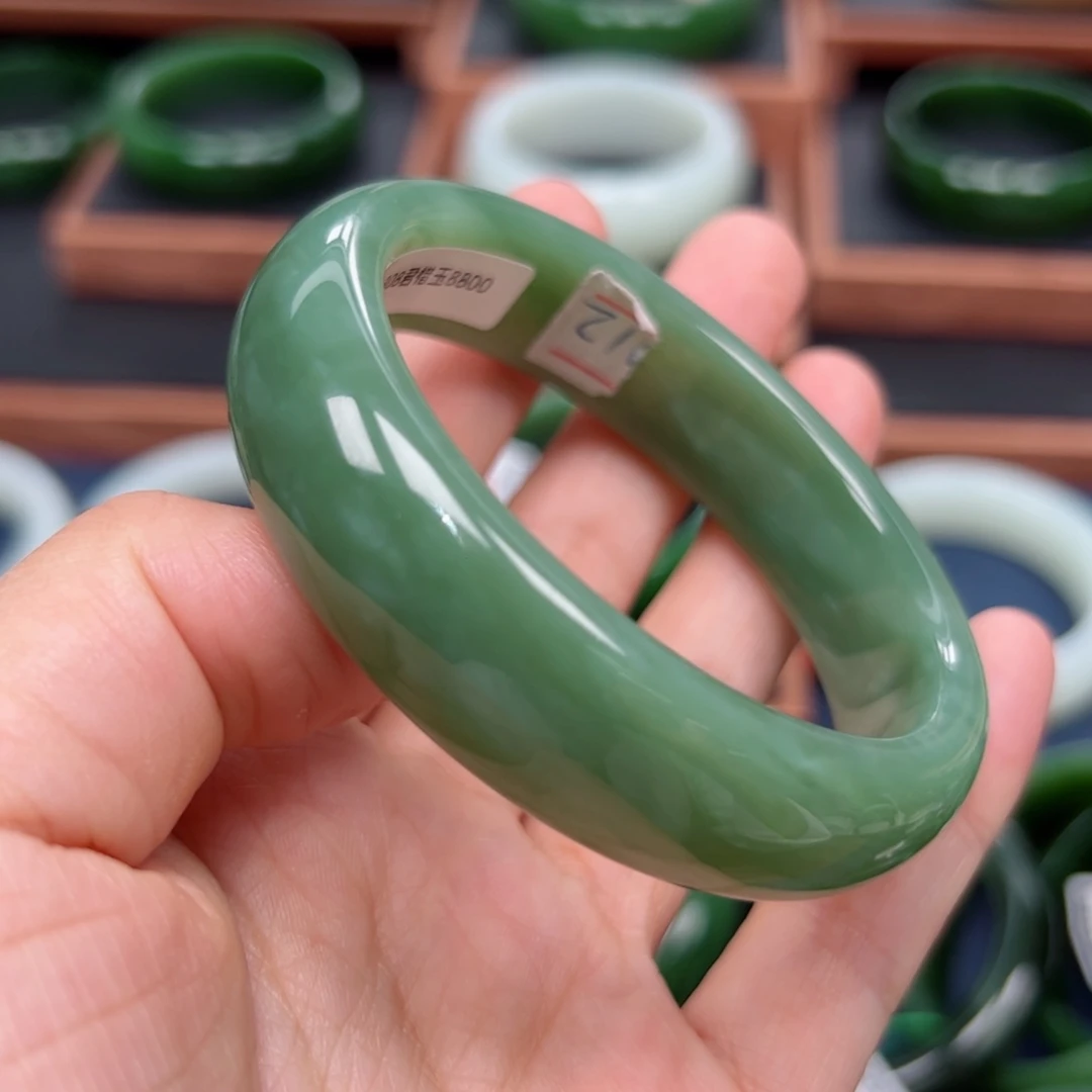 未镶嵌手镯和田玉（碧玉）5758