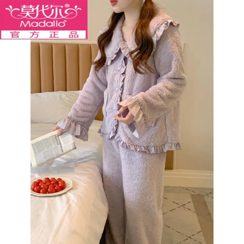 莫代尔冬季加厚法兰绒甜美蕾丝长袖珊瑚绒睡衣为妇女韩国风格温暖