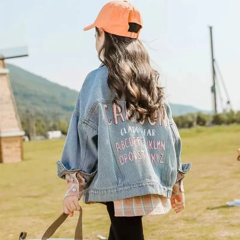 女童外套春秋装2025新款宽松童韩版洋气中大童女孩字母牛仔衣儿童