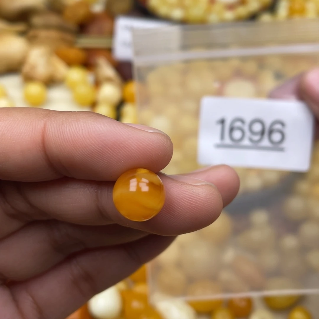 琥珀珠宝奇石未镶嵌11