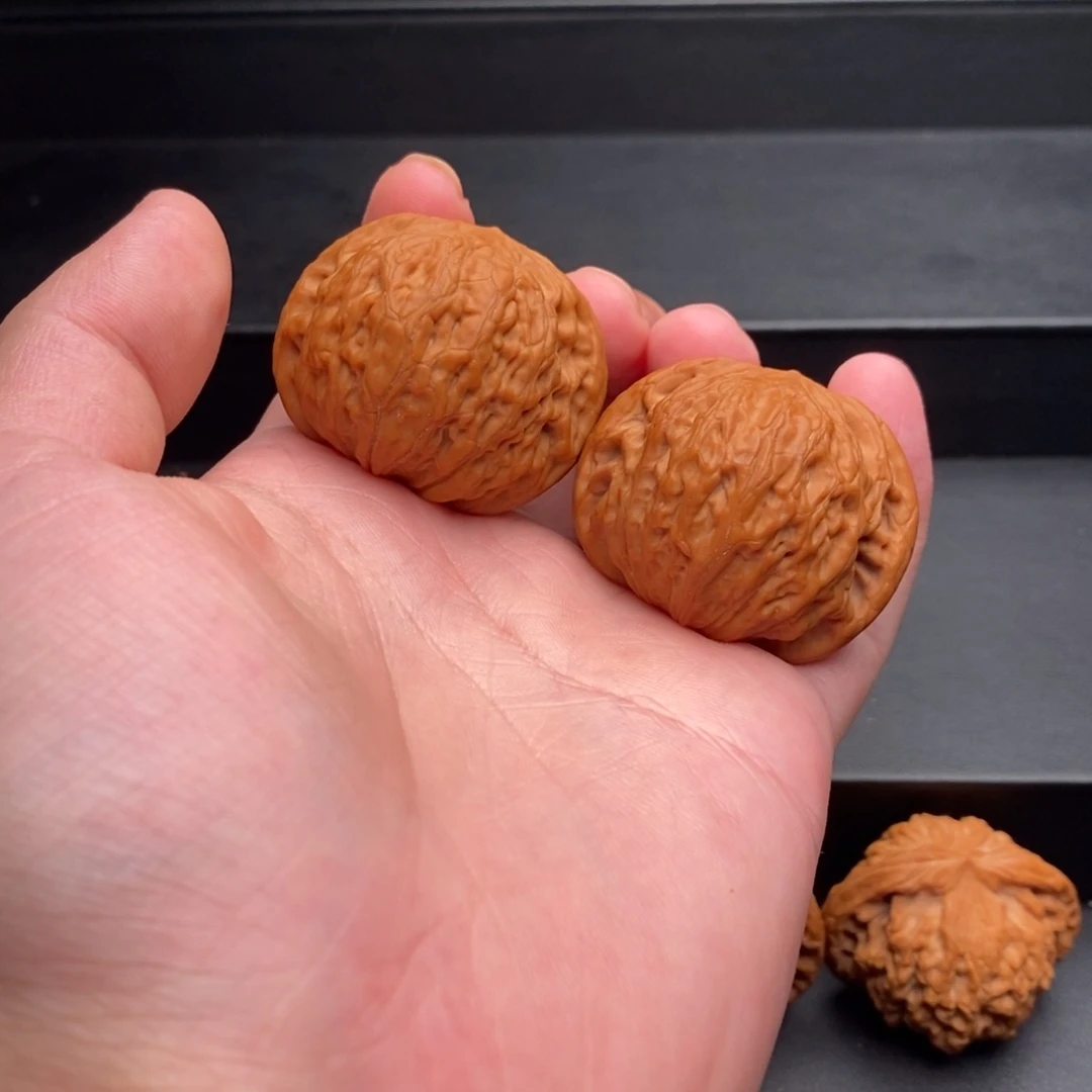 文玩核桃把件铁锤39