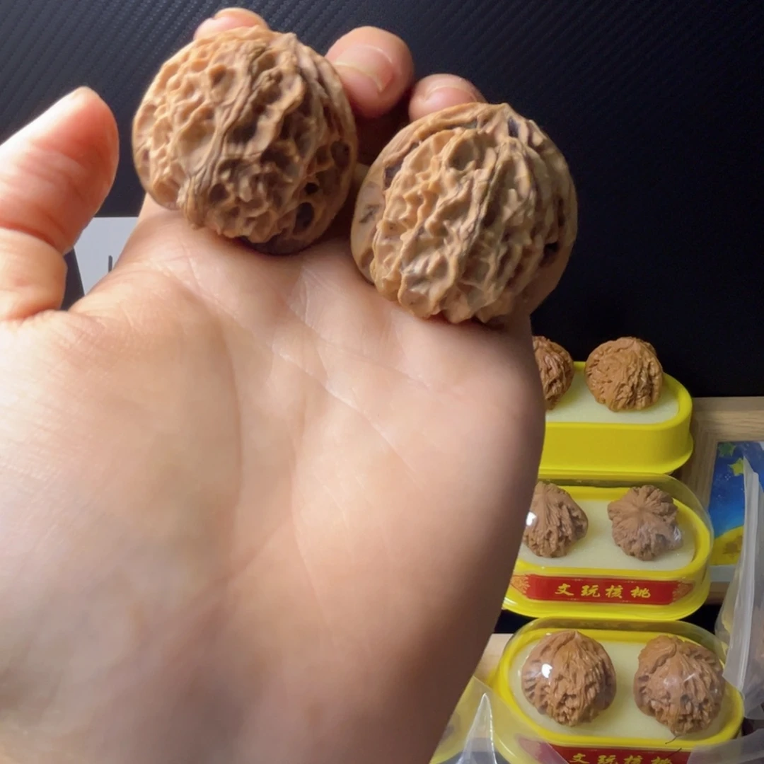 富***文玩核桃把件苹果园