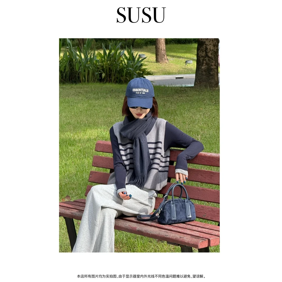 SuSu-2025春秋新款设计手工贴标条纹时尚马甲休闲圆领针织开衫