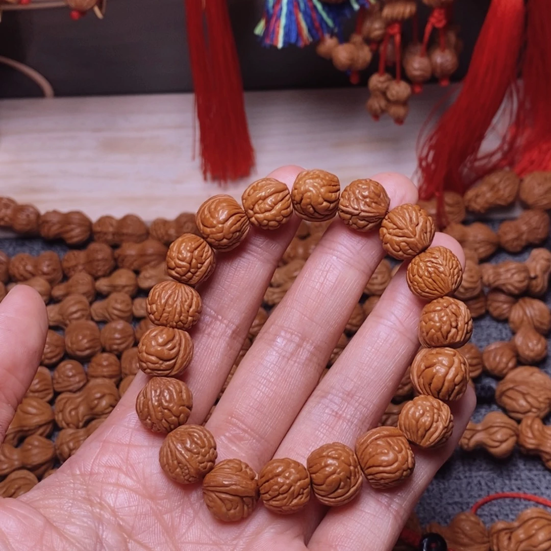 桃核吊坠桃枭手串