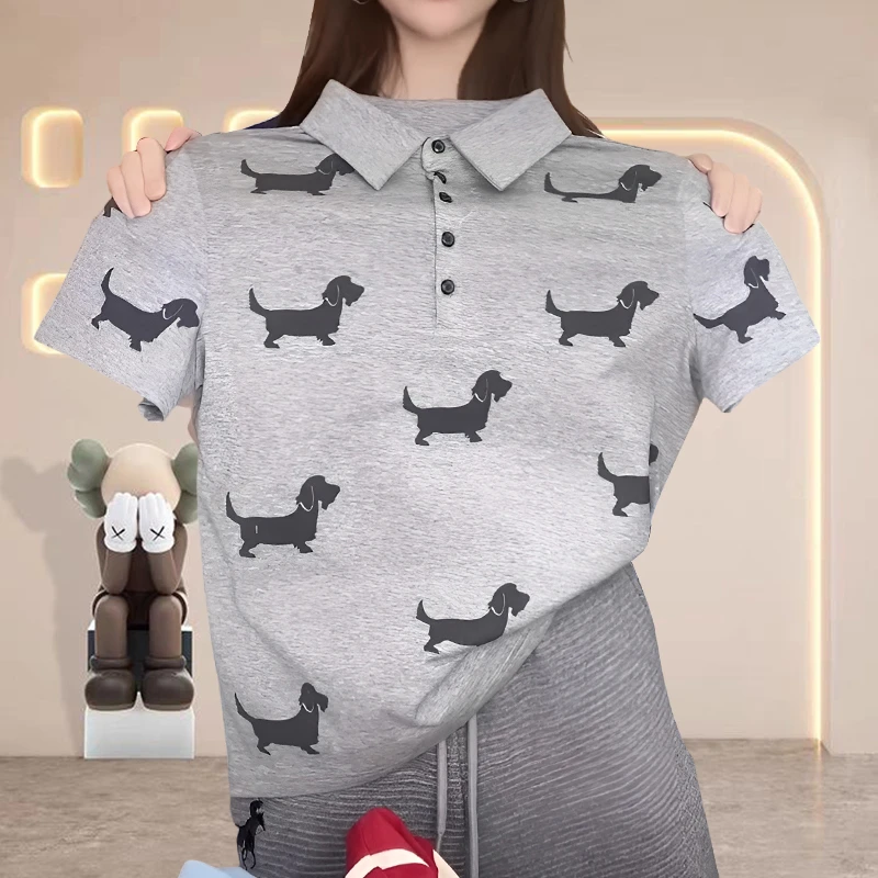 纯棉洋气衣服女高级灰夏季新款休闲小狗印花正肩翻领短袖T恤女