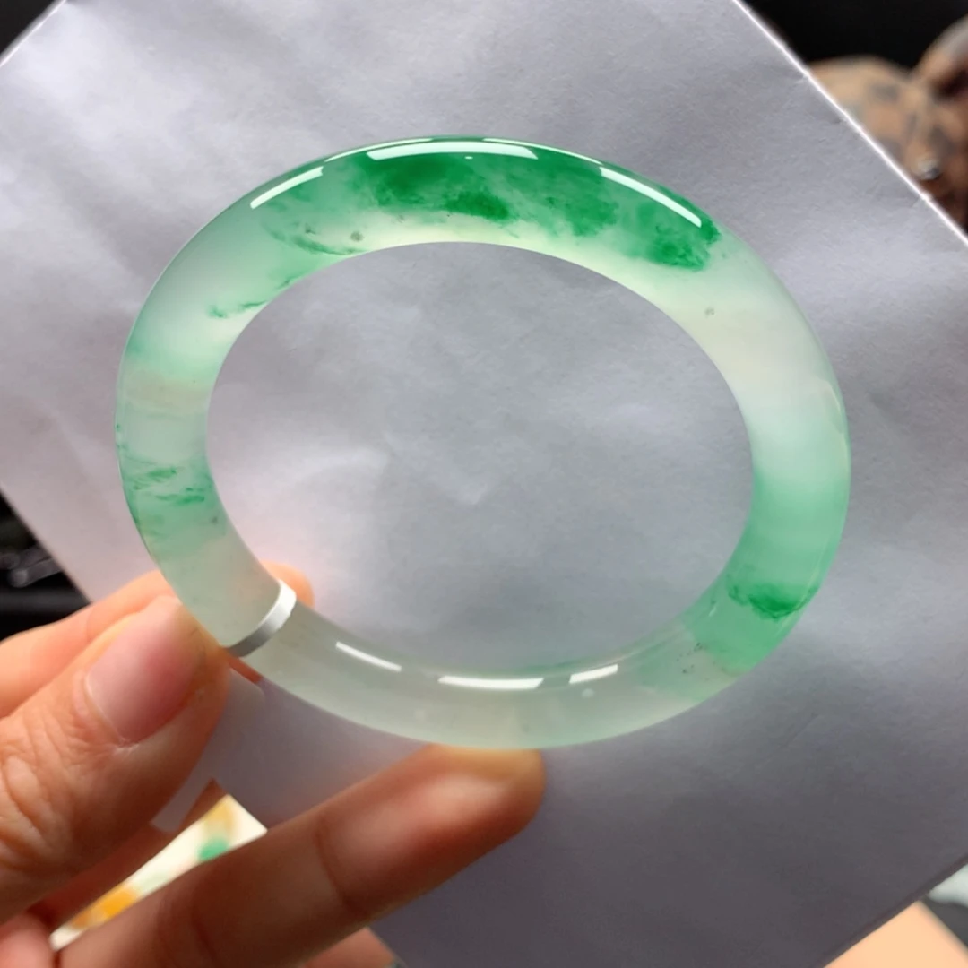 【闪购商品】未镶嵌手镯石英质玉S*l