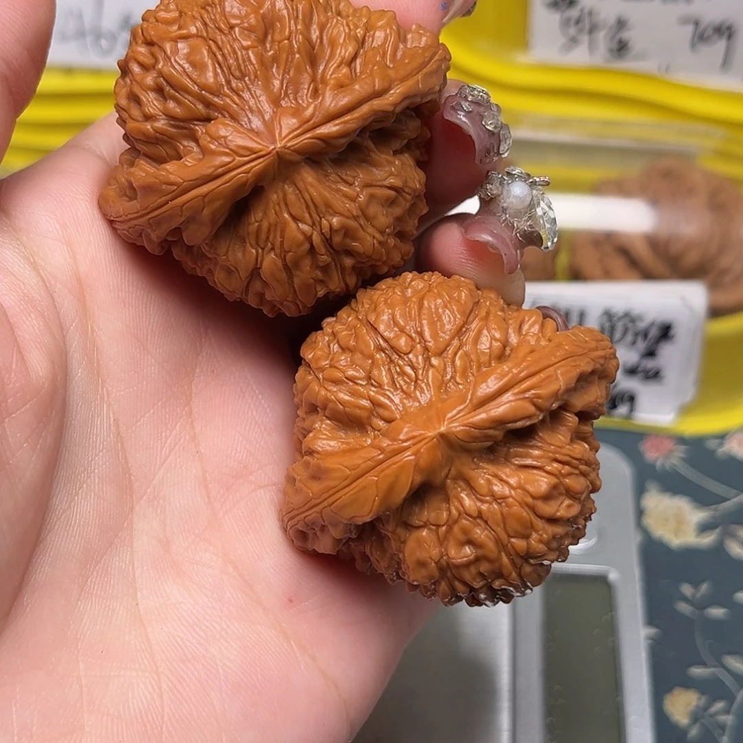 文玩核桃把件47-28562-02
