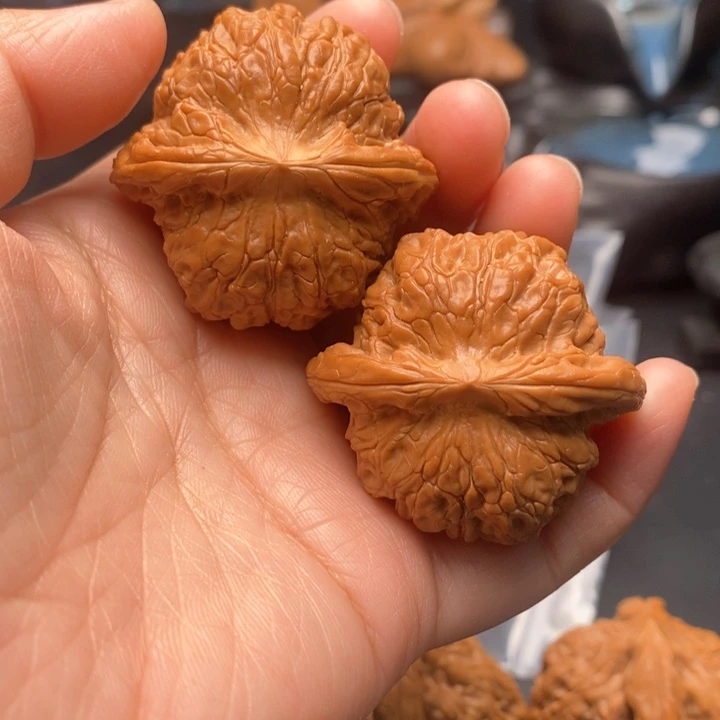 把件文玩核桃血麒麟41尺