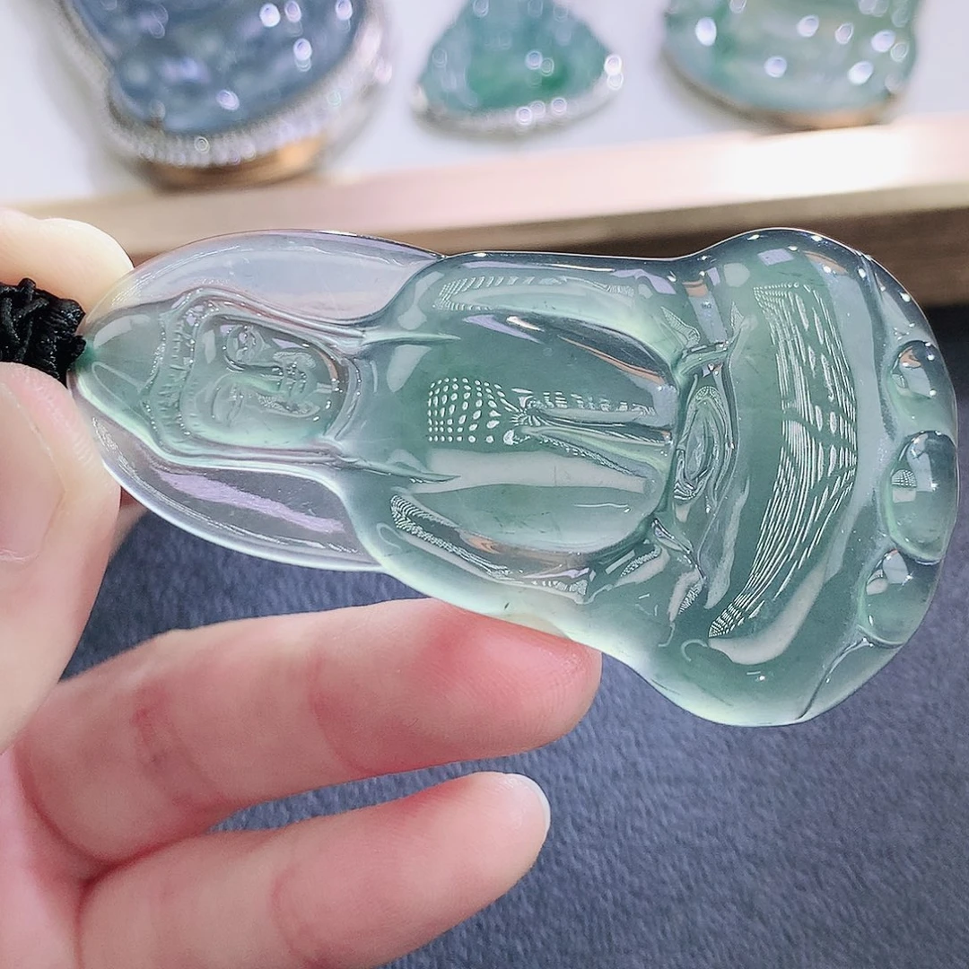 翡翠未镶嵌挂件翡翠