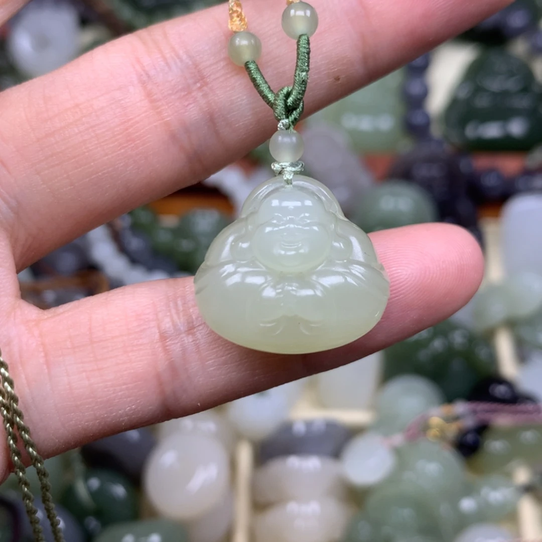 【闪购商品】颈饰未镶嵌和田玉