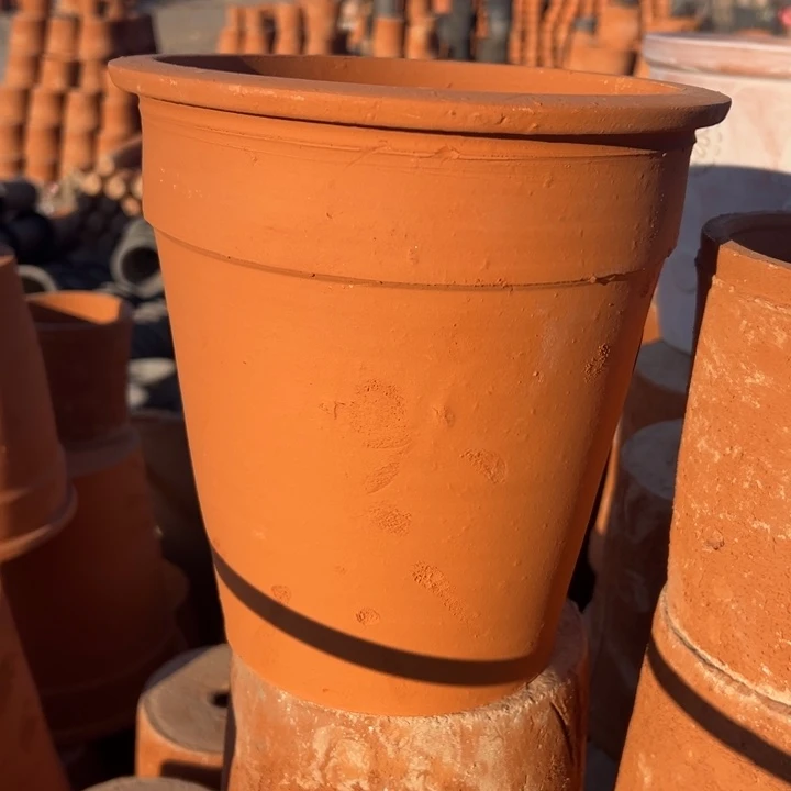 22×23 手工拉胚红陶微瑕