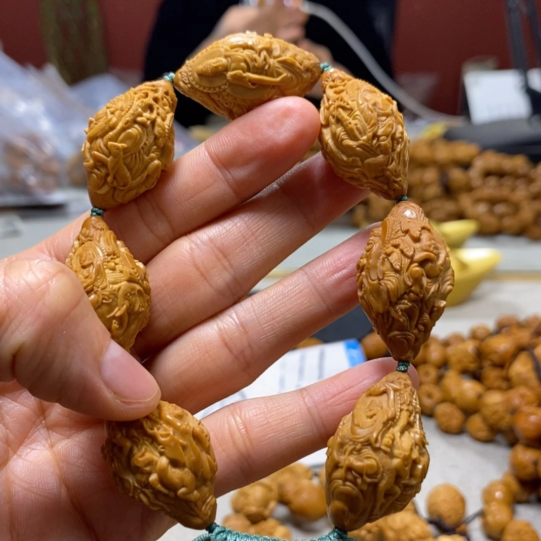 橄榄核吊坠橄榄树