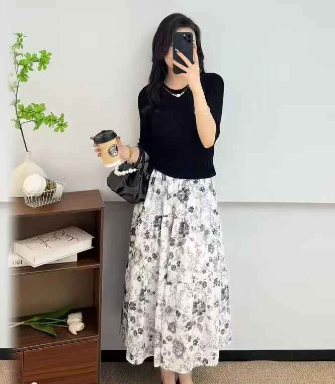 63051款秋季新款针织显瘦上衣花半身裙套装两件套