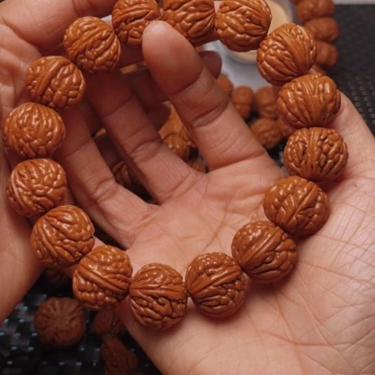 桃核手串龙纹桃核