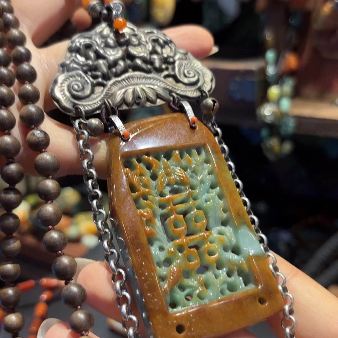 翡翠未镶嵌颈饰原创