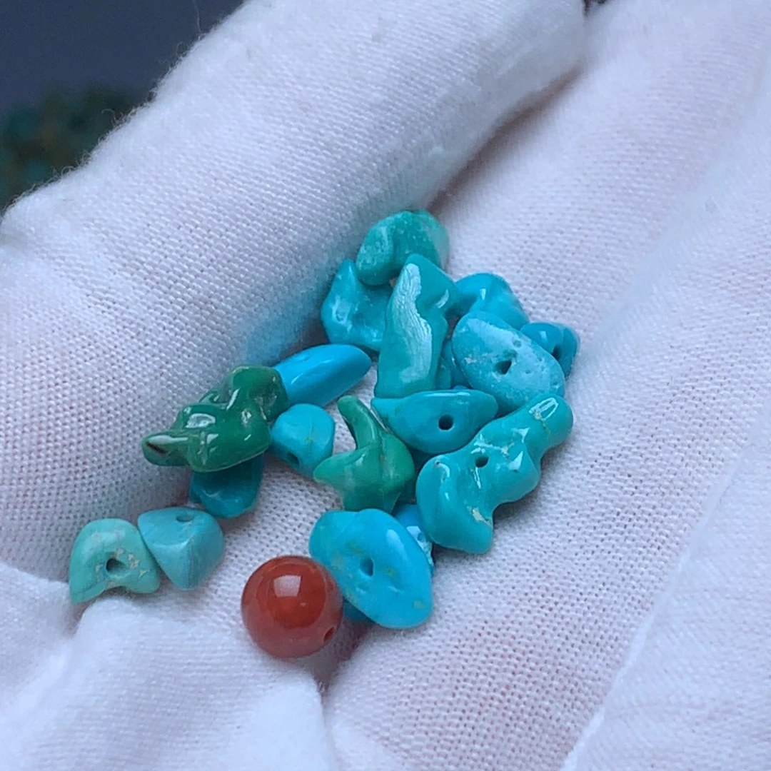 南红玛瑙未镶嵌珠宝奇石