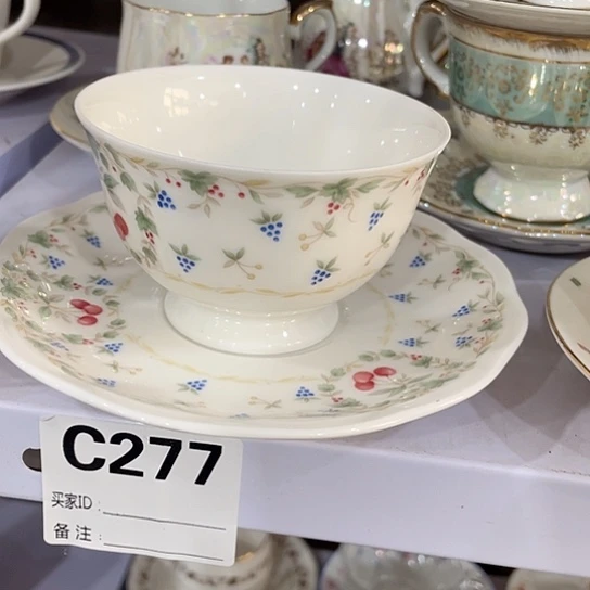 宁***天瓷器和陶器上也可发现其