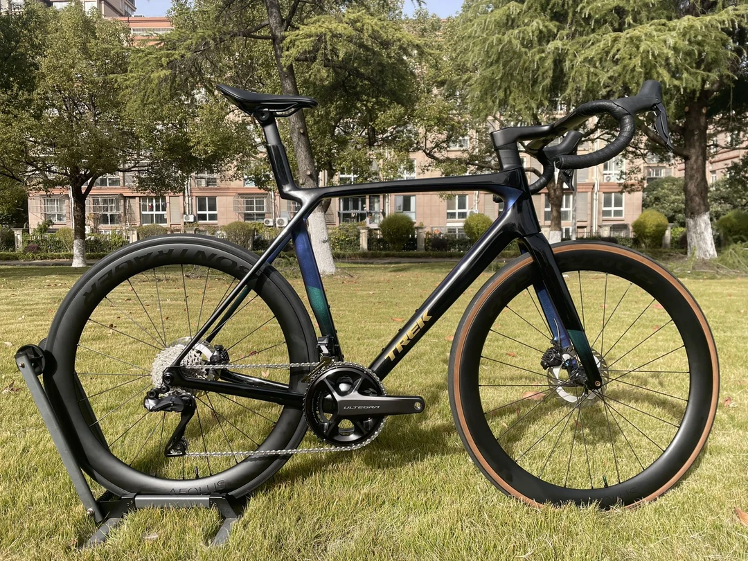 八代马东sl7星光黑 L码(182-192) ut电变 一体把 PRO51轮组