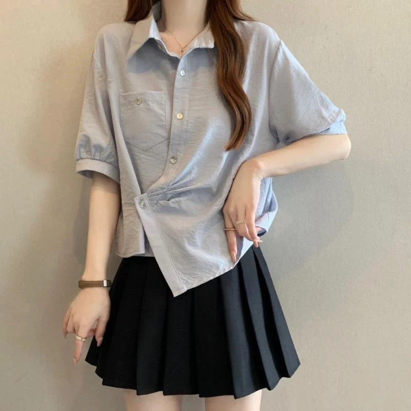 韩系浅蓝色正肩短袖衬衫女2025夏大码胖mm独特小衫不规则收腰上衣