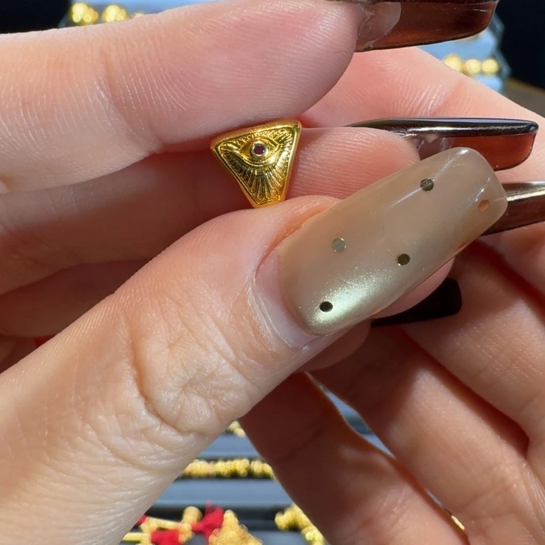 足银玻璃背云一个